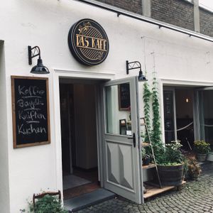 Das Kaff at Das Kaff - Bagel Bar & Coffee Salon in Muelheim