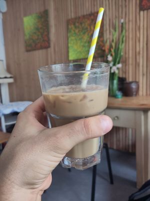 Iced lated at lokal. in Buckow