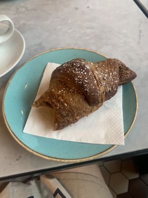   at Gordon St Coffee in Edinburgh