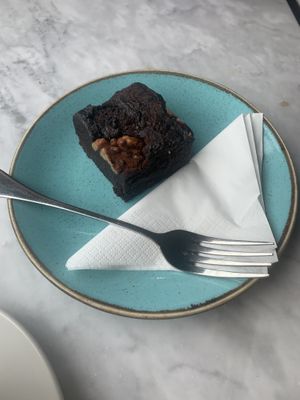 brownie  at Gordon St Coffee in Edinburgh