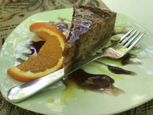 Strawberry cake at Tulsi in Barcelona