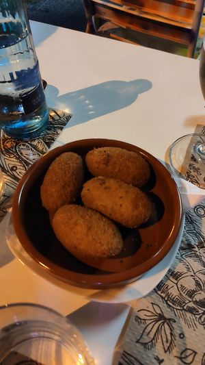 Croquetas de setas at Tulsi in Barcelona