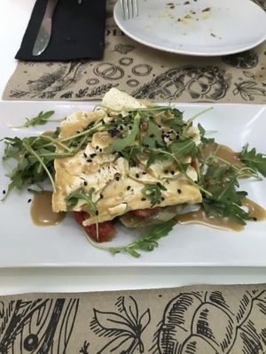 Tofu aubergine salad at Tulsi in Barcelona