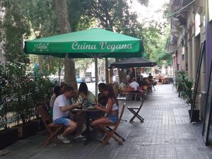 Outdoor, 3 tables at Tulsi in Barcelona