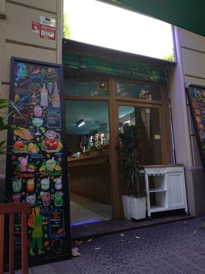 Front  at Tulsi in Barcelona