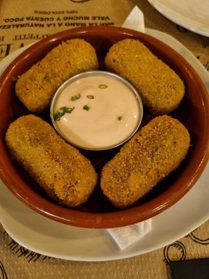 Mushroom crocettes at Tulsi in Barcelona