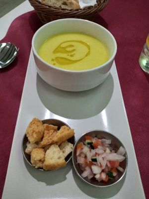 Crema de maíz at Tulsi in Barcelona