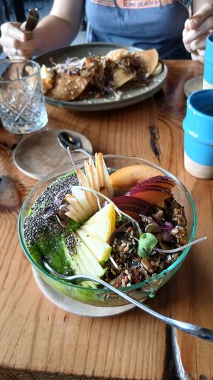 Vegan smoothie bowl, veggie pancakes at Mandala in Essaouira