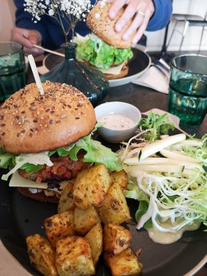 Burger at Tabula Rasa in Colmar