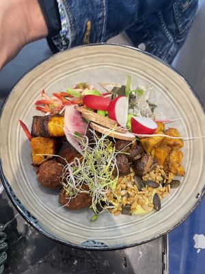 Buddha bowl  at Tabula Rasa in Colmar