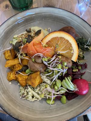 Buffa bowl  at Tabula Rasa in Colmar