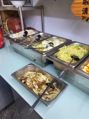  at Běn SùShí Tang  本素拾堂 in Dali