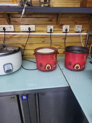  at Běn SùShí Tang  本素拾堂 in Dali