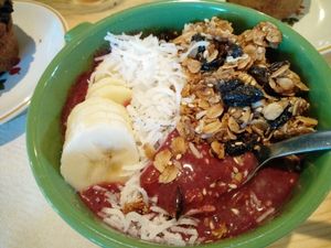 açai bowl at Stellar Brew and Natural Cafe in Mammoth Lakes