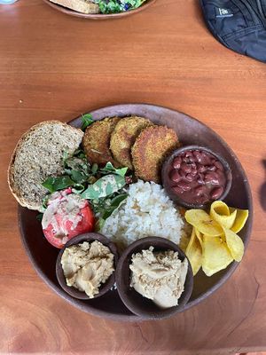 Burger plate at Pizzeria El Zopilote in Ometepe