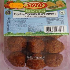 the vegetarian meatballs they are selling at Trastevere Bio in Rome