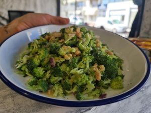 Broccoli Salad
Mixed Greens / Chopped Broccoli / Purple Onion / Peanuts / Cranberries / House Dressing at Pitot in Limassol