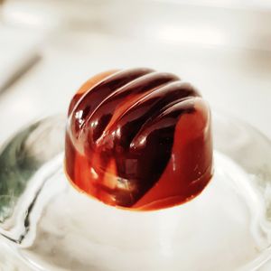 Orange caramel crisp at Mosters Praliner in Malmo