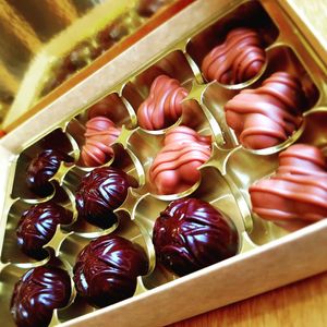 Hibiscus and "trillingnöt" at Mosters Praliner in Malmo