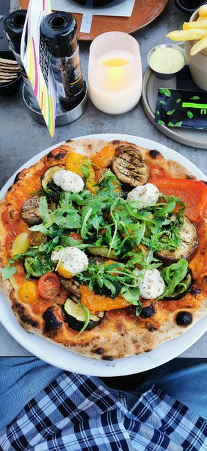 Pizza Vegan at Maison Mathis in Hasselt