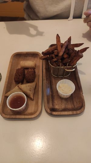 Keuzestress snacks + zoete aardappel friet at eetcafé MAÏS in Zutphen