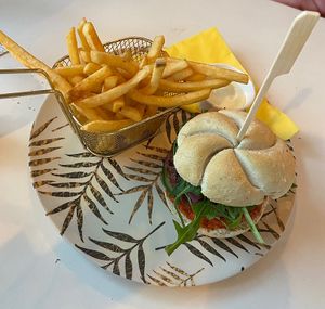 Burger   at eetcafé MAÏS in Zutphen