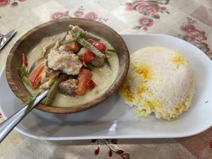 Vegan Green curry with turmeric rice #Veganuary at Assisted by Nature in South West London