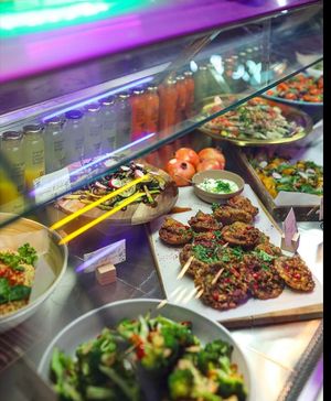 That veggies spread for all vegan / vegetarian💚 at Parklife in Kuala Lumpur