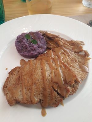 Seitan at El Petit Vegà d'en Pep i la Laura in Tavertet