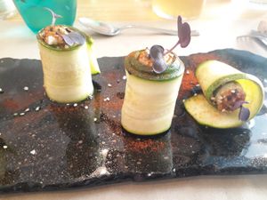 Zucchini and babaganoush at El Petit Vegà d'en Pep i la Laura in Tavertet