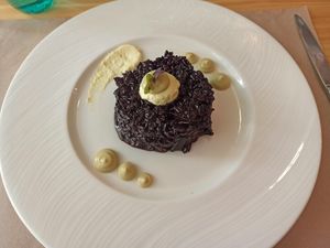 Arròs negre. at El Petit Vegà d'en Pep i la Laura in Tavertet