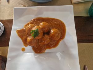 Mandonguilles de tempeh at El Petit Vegà d'en Pep i la Laura in Tavertet