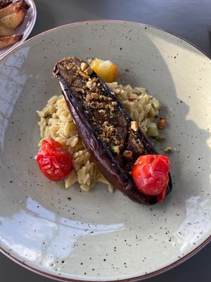 Aubergine orzo at DeDAKKAS in Haarlem