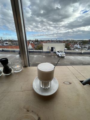   at DeDAKKAS in Haarlem