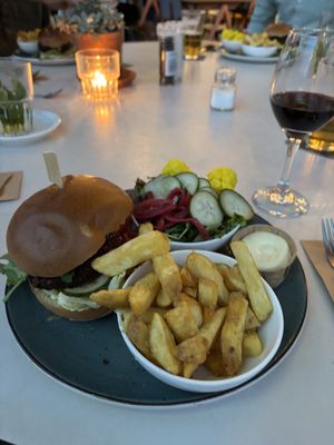 Vegan falafel burger   at DeDAKKAS in Haarlem