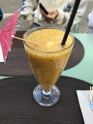 Tropical smoothie  at Mil Sabores in Lisbon