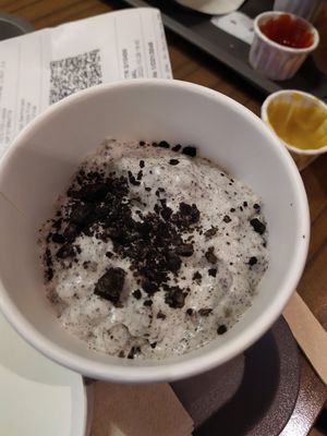 Mousse de oreo at Mother Burger - Amoreiras in Lisbon