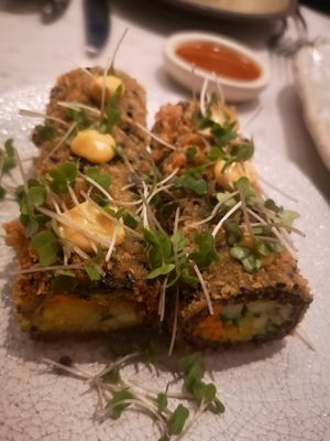 Crispy Maki at Holy Carrot in London