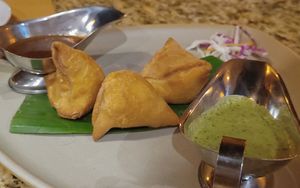 Samosas at Le Indya in Naples