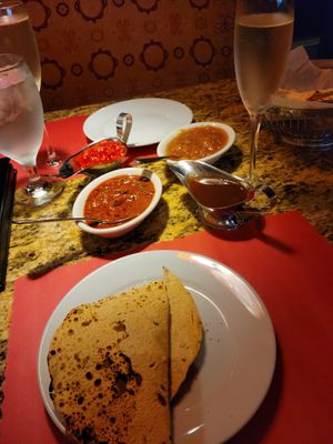 Papadaam and pickle tray at Le Indya in Naples