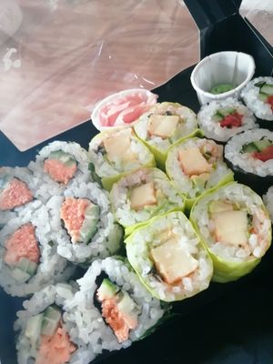 Menu du midi vegan at Samourai Sushi in Dijon