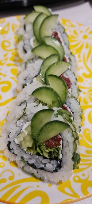 Green basilic au fromage de chèvre at Samourai Sushi in Dijon