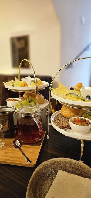  at Madame Wu in Linz