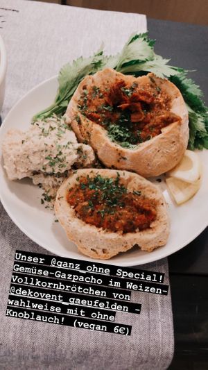 Gazpacho im Brötchen at Fit & Fröhlich in Herrenberg