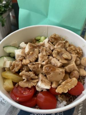 Poke bowl  at Natura by Art Academy in Olbia