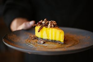 Raw Vegan Turmeric Cheese-Cake at Retroway in Mallorca