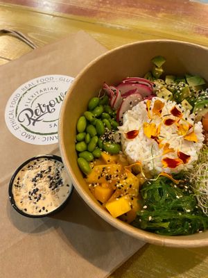 Poke Bowl at Retroway in Mallorca