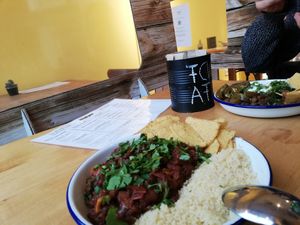 The two vegan chili options at Bambule's Chili in Cologne
