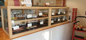 Display at Bakeshop Sniff in Jeju