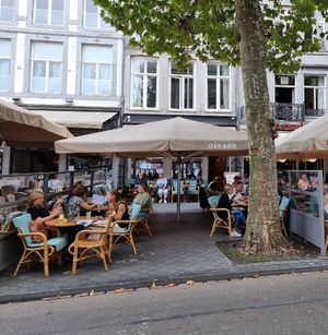 Front, large outdoor seating area at Corner Bakery by Gerard in Maastricht